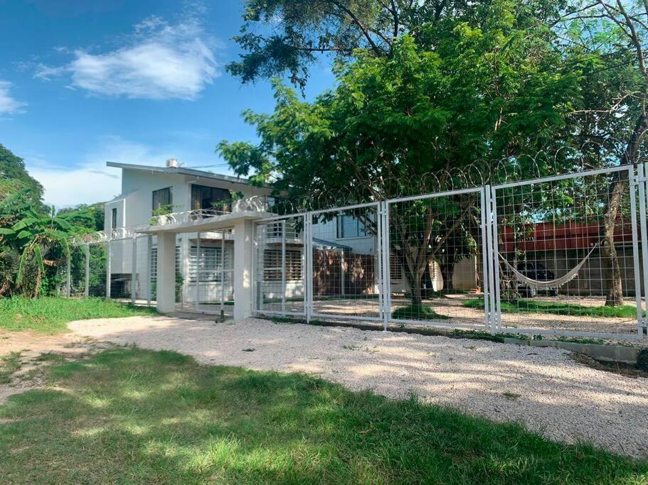 Casa Buda Liberia Cerca Del Aeropuerto Exteriör bild