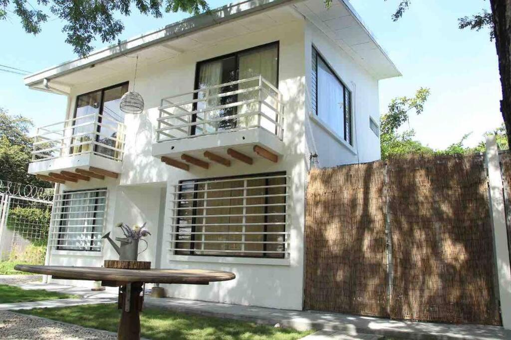Casa Buda Liberia Cerca Del Aeropuerto Exteriör bild